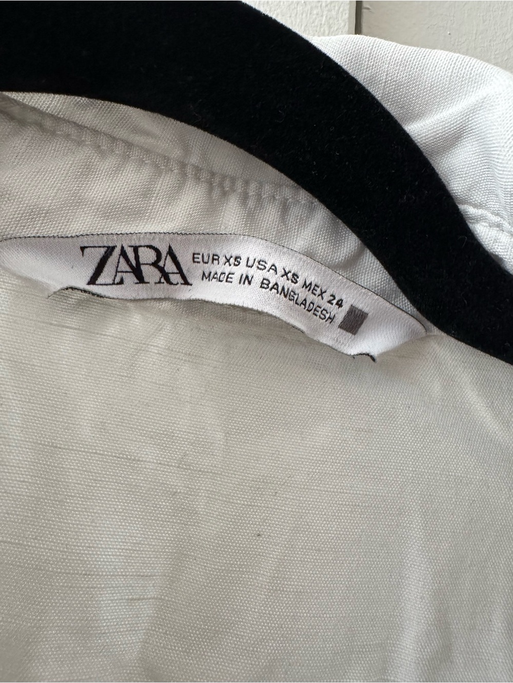 Zara White Cropped Button Down Cotton Shirt Size XS - Picture 2 of 2